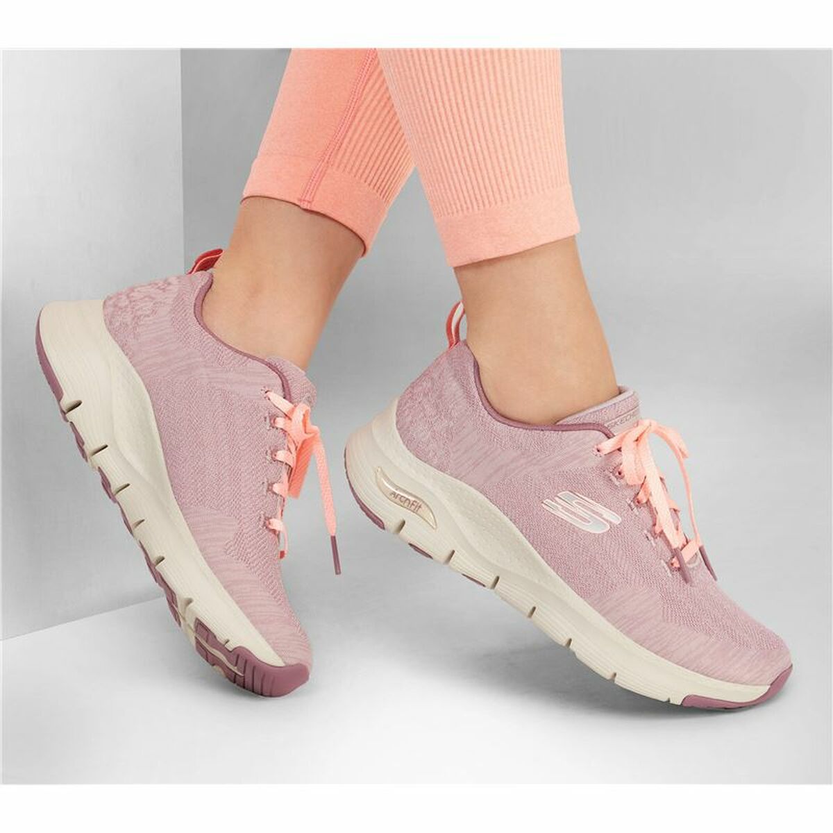 Naisten lenkkikengät Skechers Arch Fit Comfy Wave Vaaleanpunainen