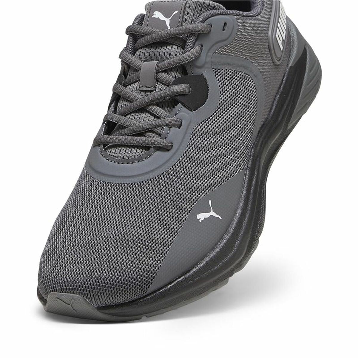 የሴቶች ሩጫ ጫማ Puma Disperse Xt 3 ጥቁር